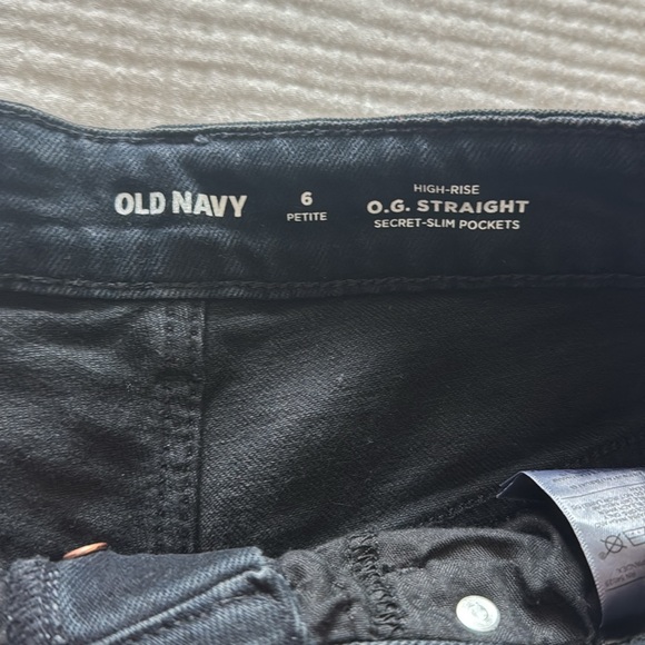 Old Navy High-Waisted O.G. Straight Button-Fly Cut-Off Jeans Trinity BRAND NEW - Picture 5 of 8